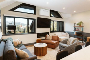Whistler Luxury, Prime Location, Mtn Views and 2BR